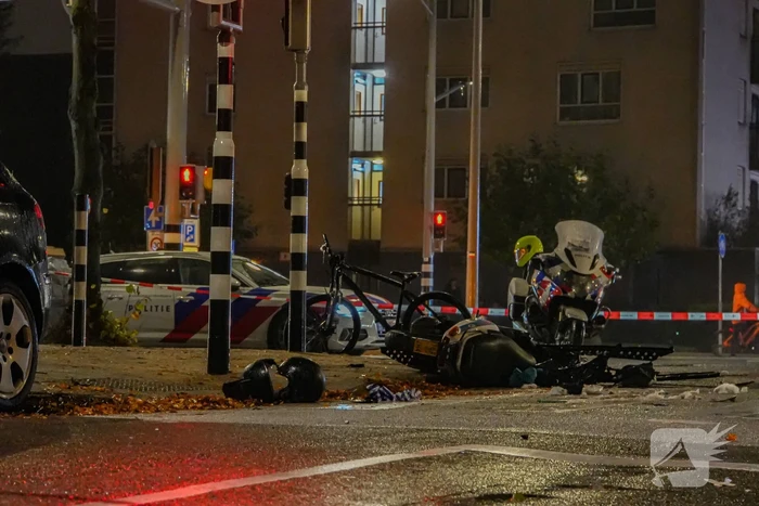 Zwaargewonden bij ernstige aanrijding tussen bestelbus en scooter