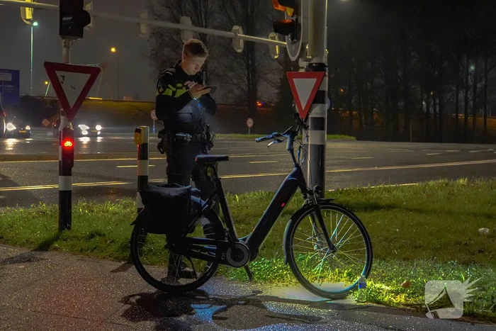 Fietser gewond aan gezicht na aanrijding