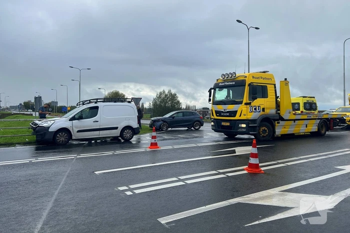 Fikse schade bij aanrijding tussen twee voertuigen