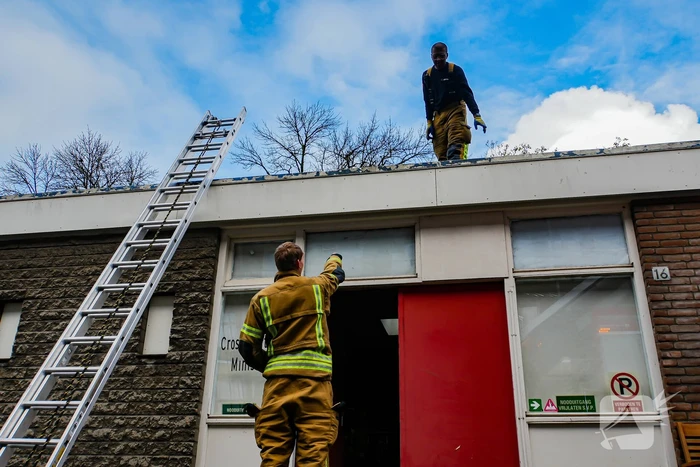 Wateroverlast door werkzaamheden: brandweer schiet te hulp