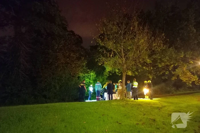 Duikers ingezet voor persoon in sloot
