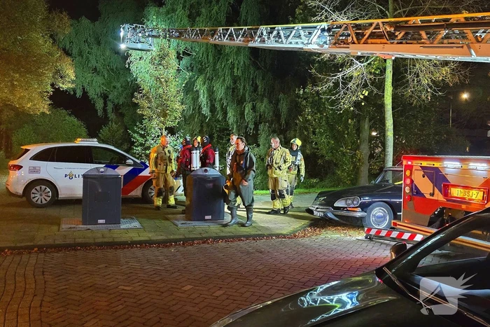 Duikers ingezet voor persoon in sloot