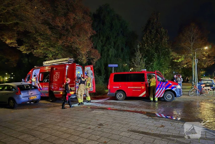 Duikers ingezet voor persoon in sloot