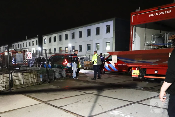 Ruim honderd asielzoekers geëvacueerd wegens brand op boot