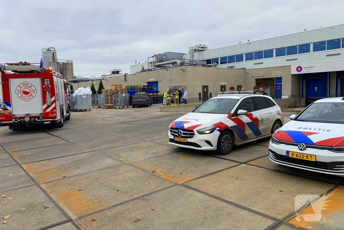 Brandweer doet onderzoek naar gaslucht