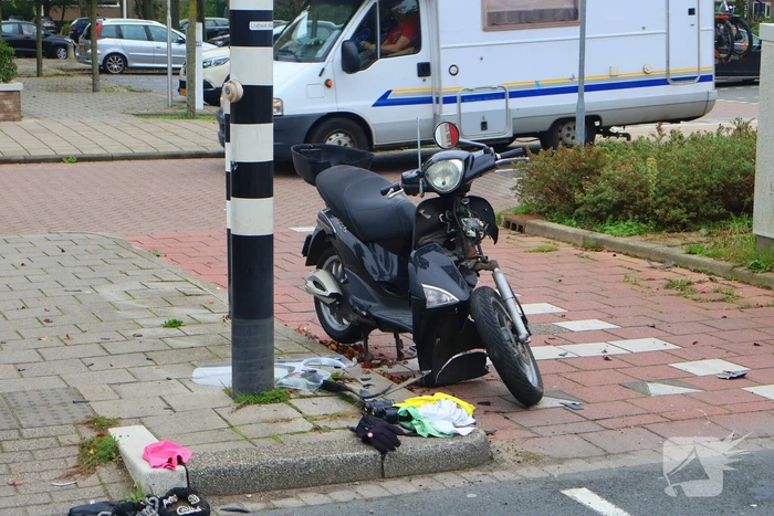 Scooterrijder zwaargewond bij aanrijding