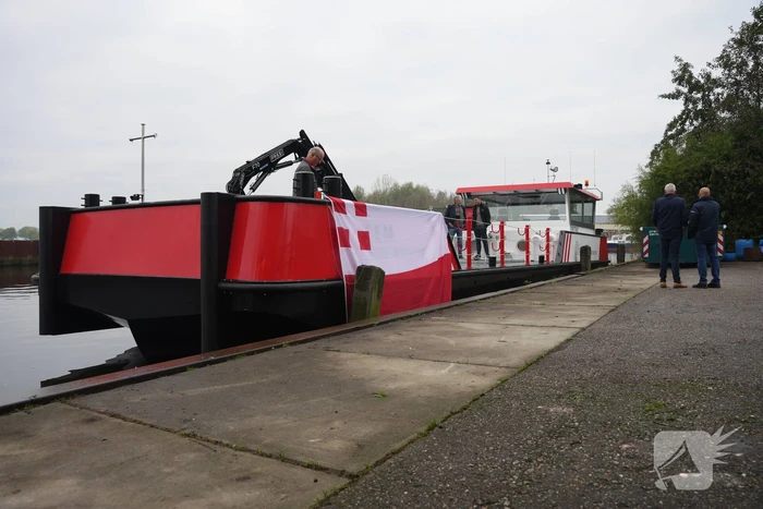 Provincie neemt nieuwe werkschip in gebruik