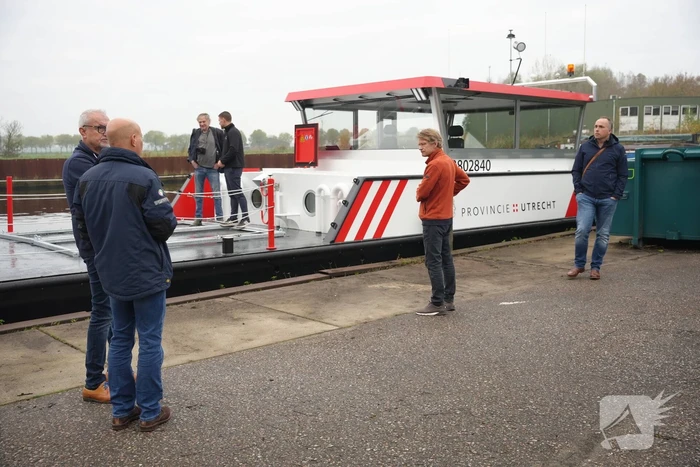 Provincie neemt nieuwe werkschip in gebruik