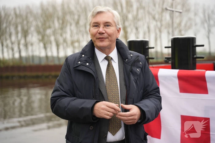 Provincie neemt nieuwe werkschip in gebruik