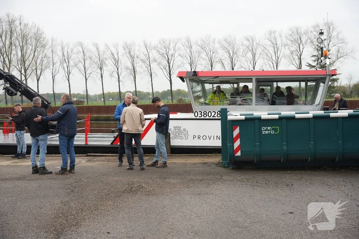 Provincie neemt nieuwe werkschip in gebruik