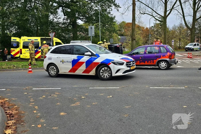 Voertuig gekanteld bij ernstig ongeval