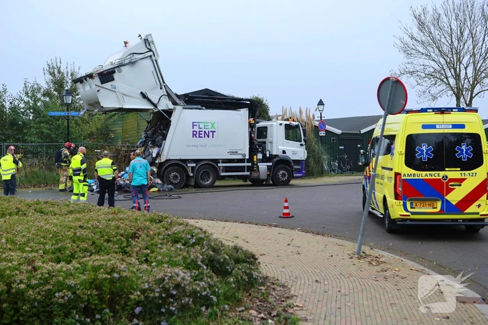 Brand in vuilniswagen snel geblust