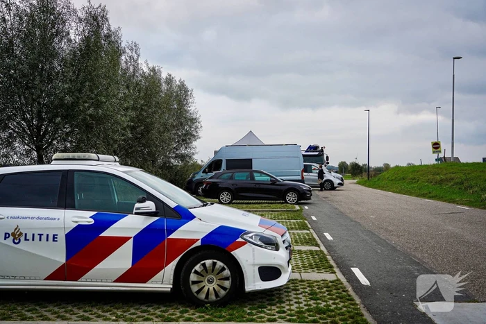 Overleden persoon aangetroffen in geparkeerde camper