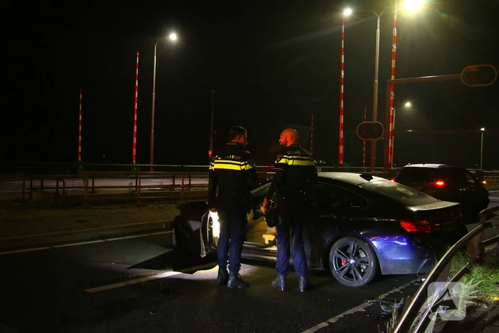 Vuurwapen aangetroffen bij flinke aanrijding
