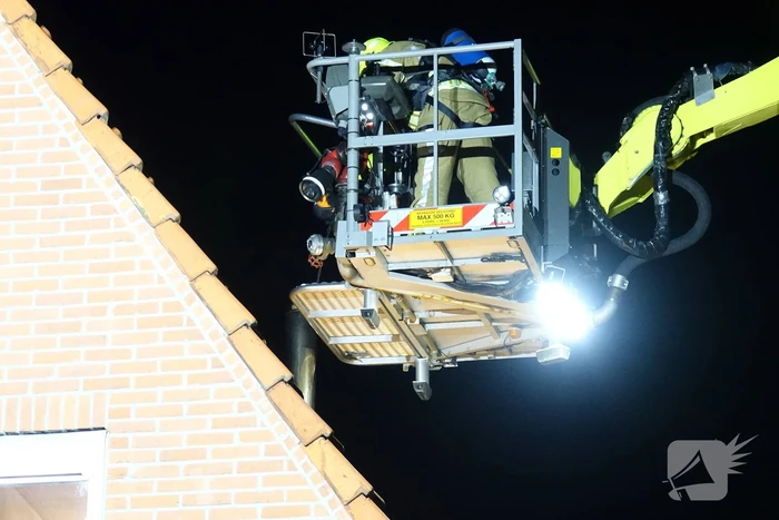 Schoorsteenbrand trekt veel bekijks