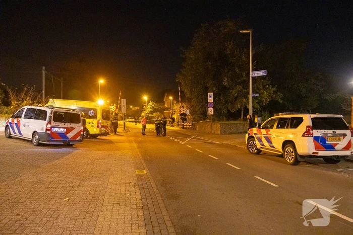 Persoon overleden na aanrijding met trein