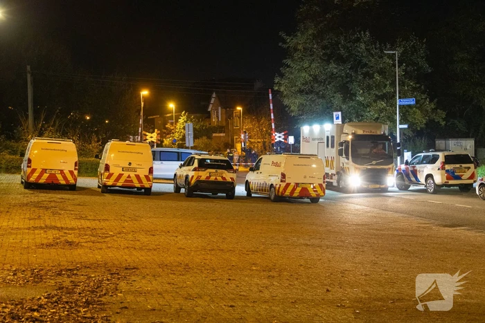 Persoon overleden na aanrijding met trein