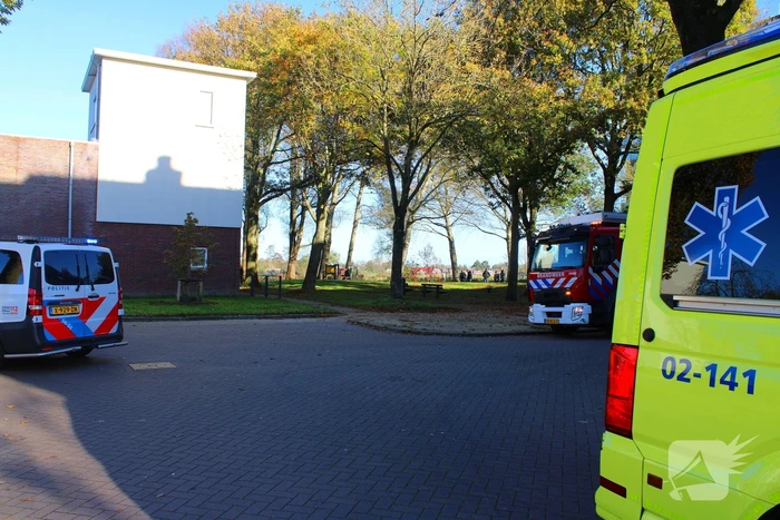 Bewoner loopt brandwonden op bij vlam in de pan