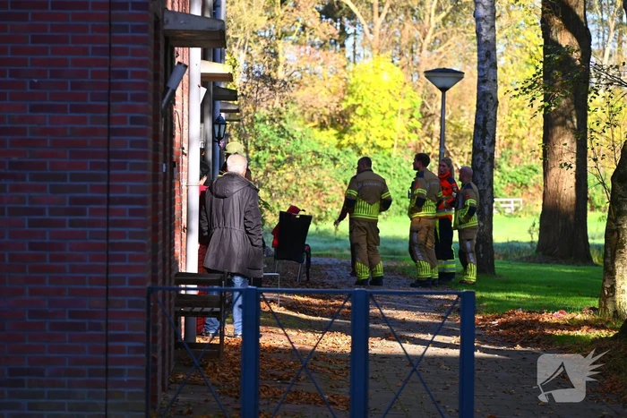 Bewoner loopt brandwonden op bij vlam in de pan