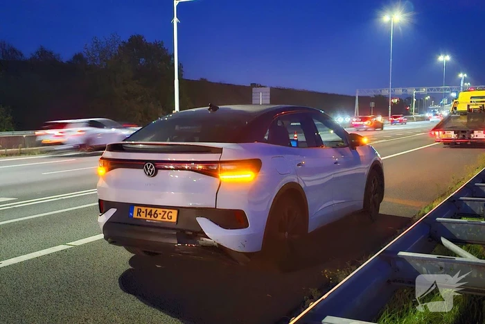 Snelweg deels dicht door verkeersongeval