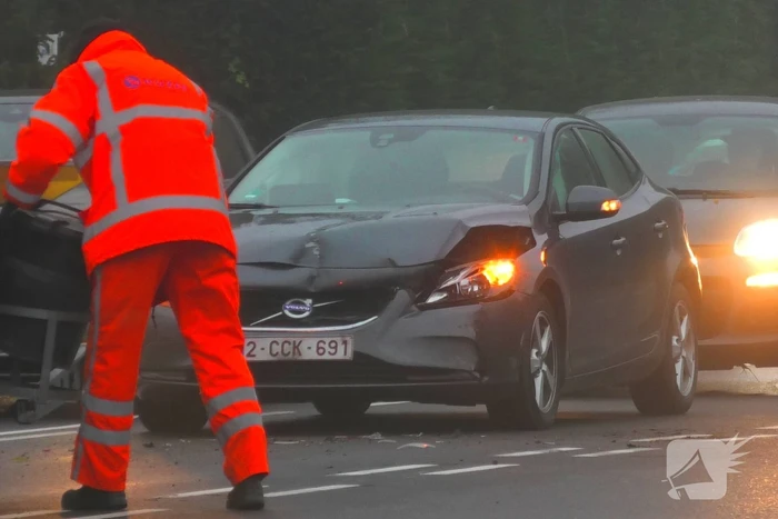 Flinke schade bij kop-staartbotsing
