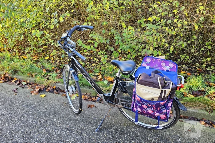 Dame op ebike gewond bij aanrijding met automobilist
