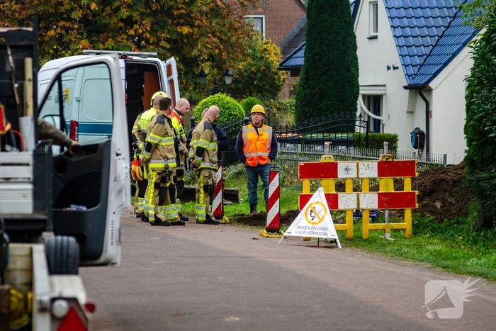 Gasleiding geraakt bij graafwerkzaamheden