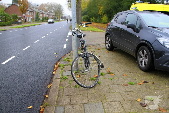 Fiets loopt slag in wiel op bij aanrijding