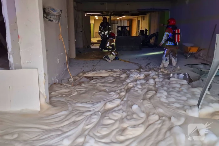 Brand tijdens werkzaamheden in bedrijfsgebouw