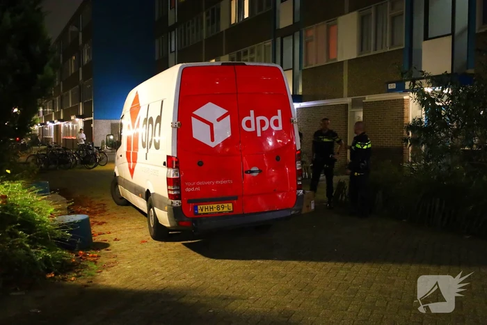 Pakketbezorger overvallen en ontvreemd van spullen