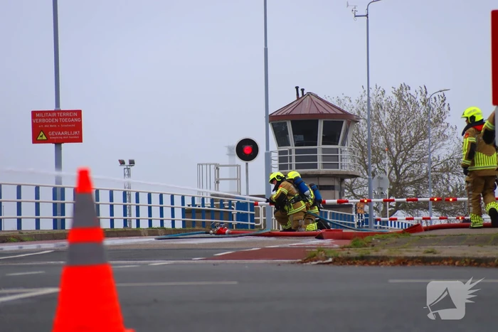 Restaurant verwoest door brand in haven