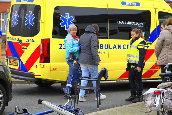 Scholier geschept door automobilist bij verkeerslicht