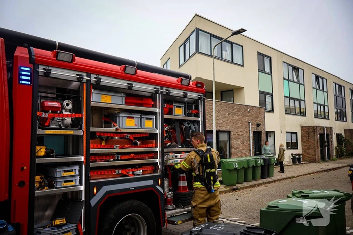 Brandweer sloopt keuken na brand in afzuigkap
