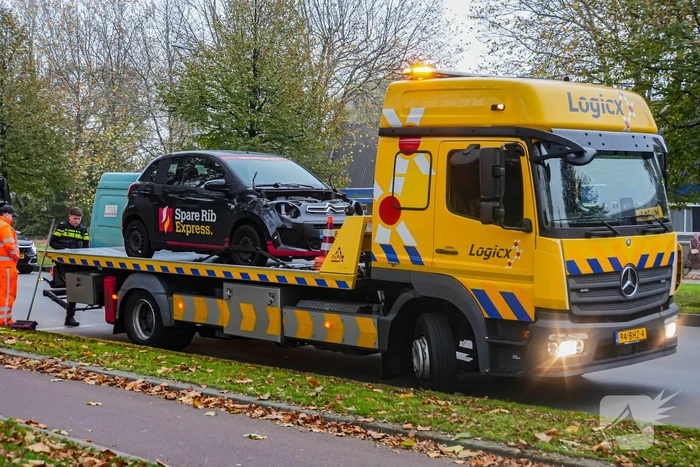Personenauto gaat ervandoor na ongeval