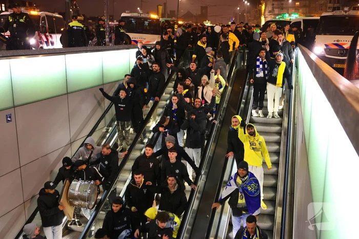 Honderden Maccabi-fans opweg naar ArenA