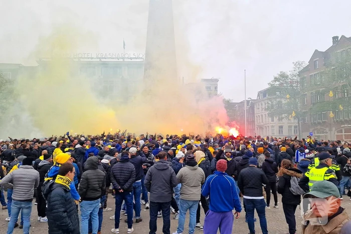 Honderden Maccabi-fans opweg naar ArenA