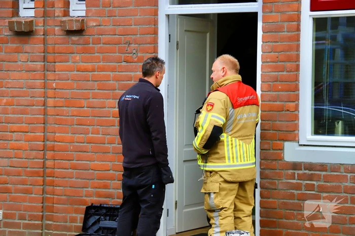 Bewoner gewond na val bij waterlekkage