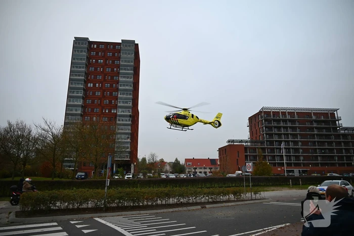 Traumateam ingezet voor medische noodsituatie in portiekwoning