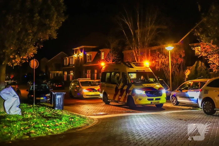 Gewonde na steekpartij, politie zoekt dader