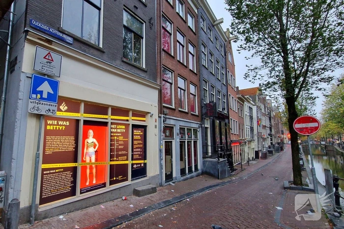 Politie plaatst hologram van vermoorde sekswerker (19) in peeskamer op Wallen