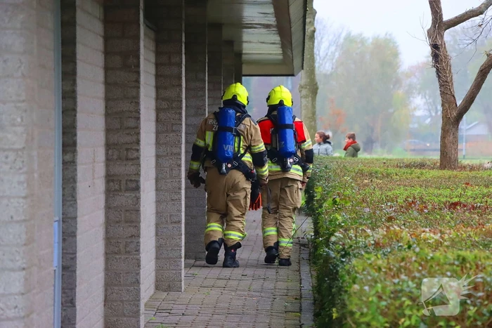 Winkel ontruimd na melding van gaslucht