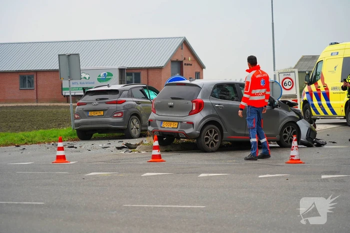 Ravage en drie gewonden bij aanrijding op beruchte kruising