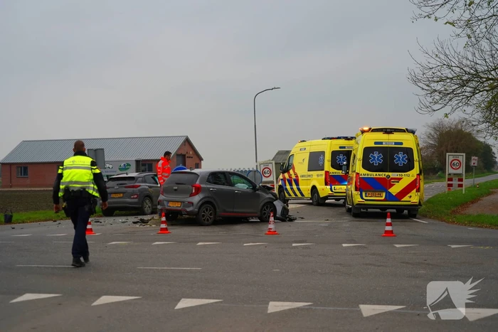 Ravage en drie gewonden bij aanrijding op beruchte kruising