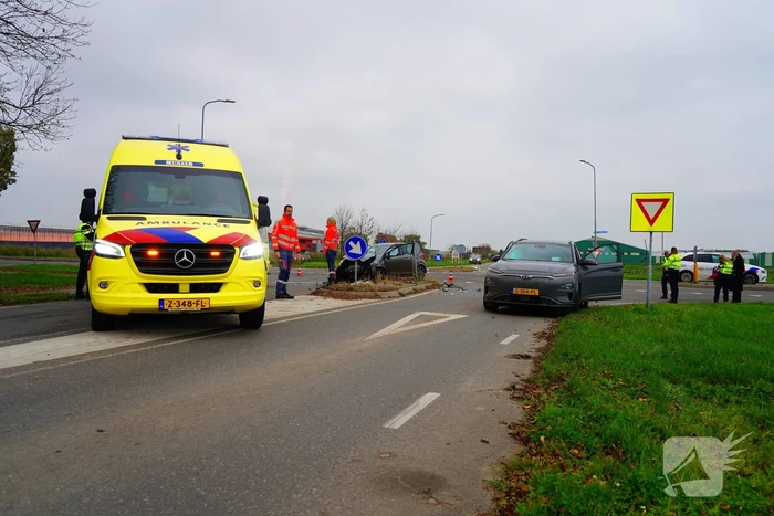 Ravage en drie gewonden bij aanrijding op beruchte kruising