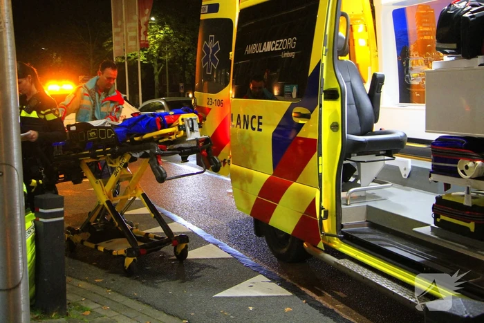 Pizzabezorger geschept op kruising