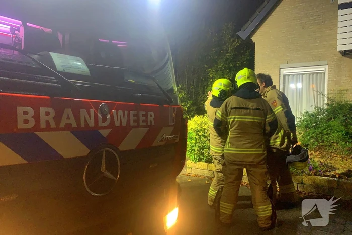 Brandweer gealarmeerd voor brand in magnetron