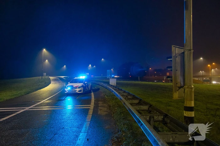 Motorrijder gaat onderuit