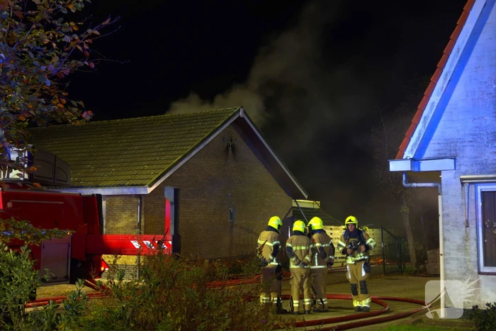 Brandweer zet drone in bij woningbrand