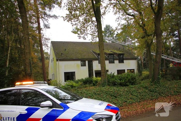 Brandweer ingezet voor brand in schoorsteen