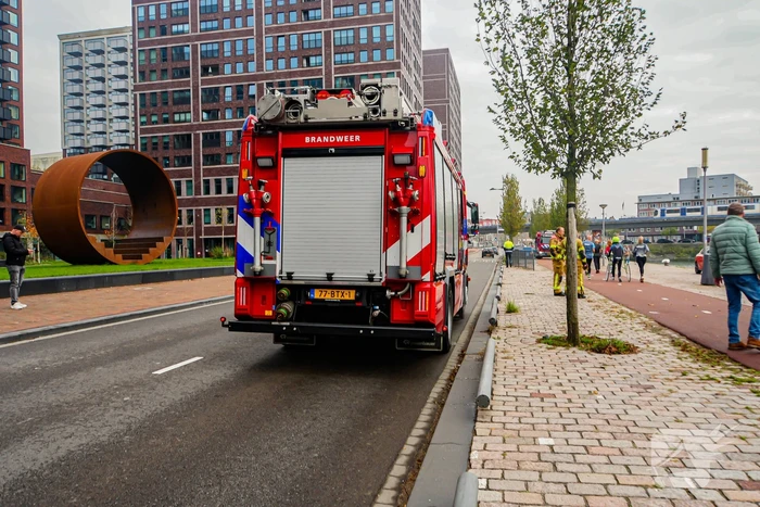Brandende houtkachel zorgt voor melding scheepsbrand